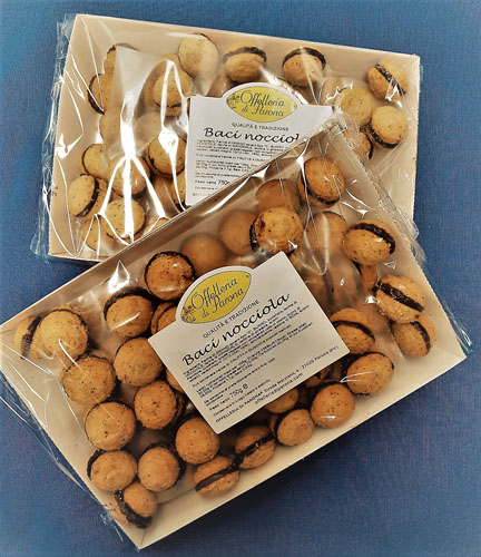 BACI NOCCIOLA G.750 OFFELLERIA DI P